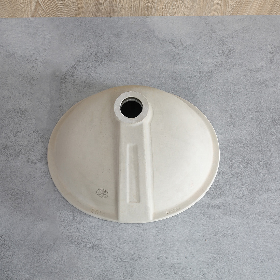 Bathroom Ceramic sink For Washing basin For Hotel Exhibition Washroom 1661